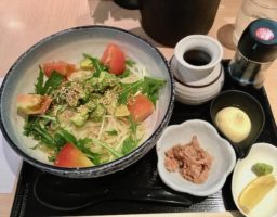 「豊前うどん 武膳 福岡パルコ店」の創作うどんがおいしい!